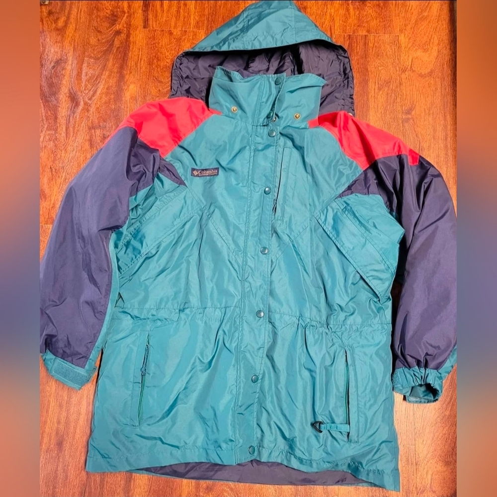 3 in 1 Columbia Hooded Ski Snow Jacket women's Size Large